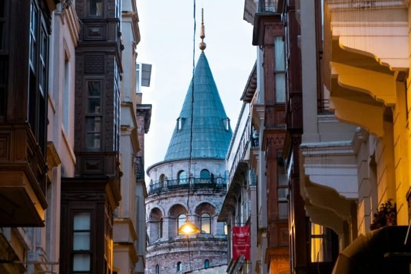 berkin-uregen-OWJsNxY2zjI-unsplash