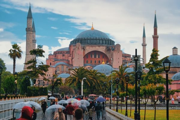 ibrahim-uzun-eBaTLe9cI3I-unsplash